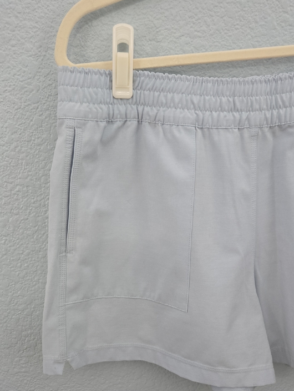 FAHERTY Casual Day Short Light Blue Elastic-Waist Front/Back Pockets Sz LARGE - Picture 3 of 10